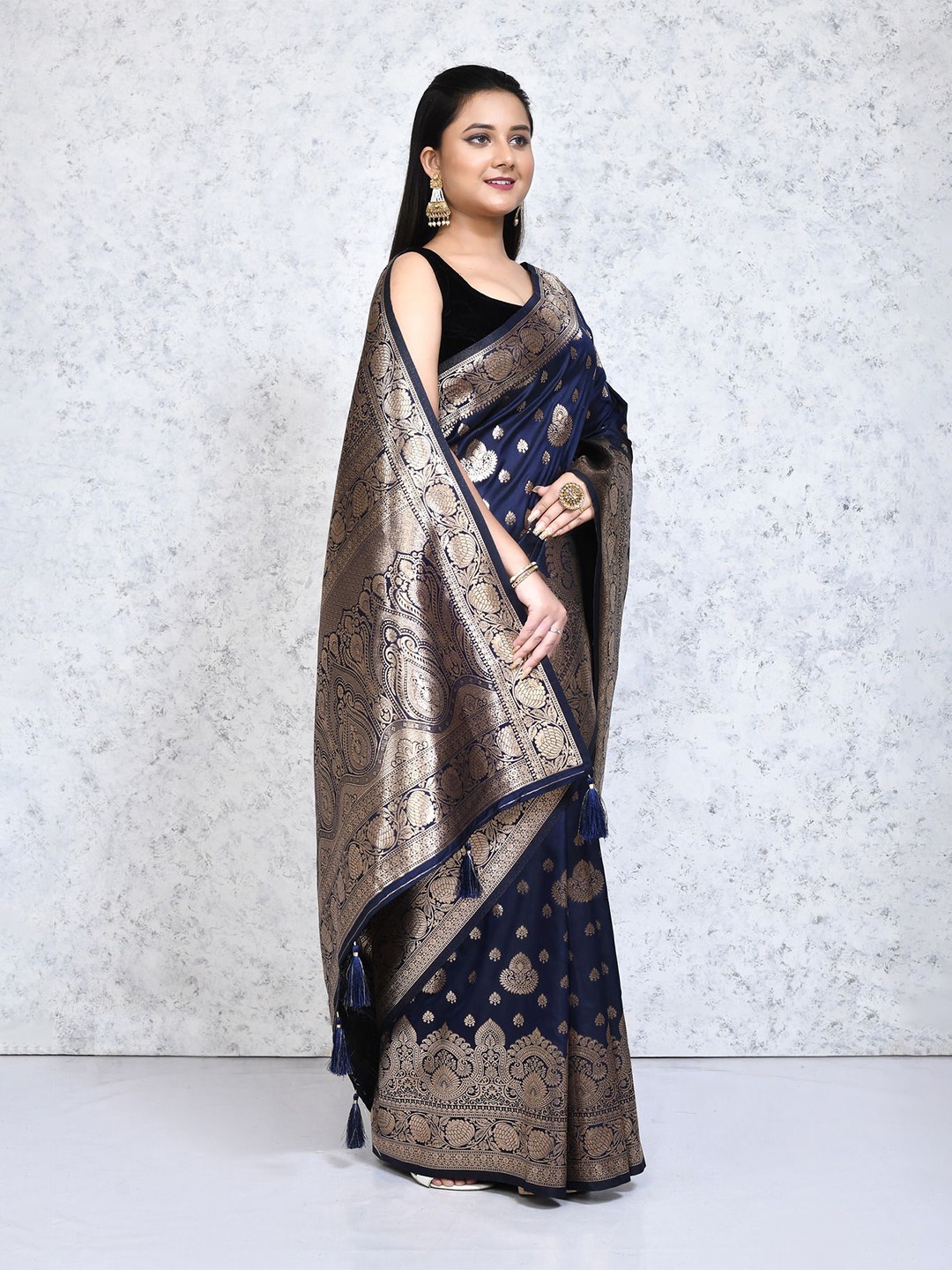 

SPRISH Ethnic Motifs Zari Pure Silk Saree, Blue