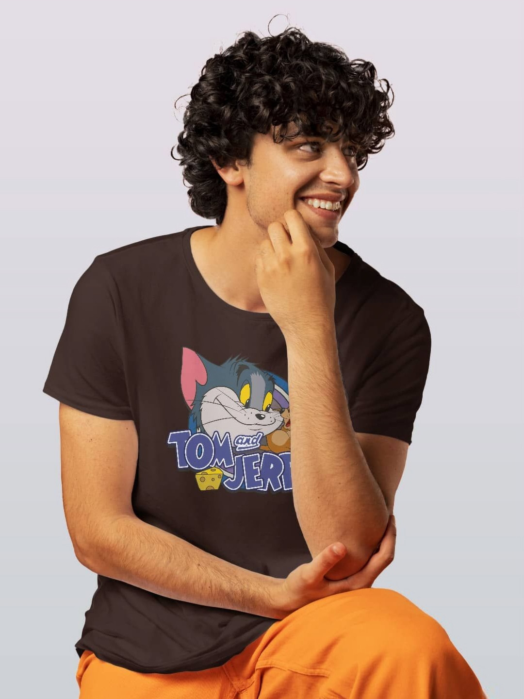 

macmerise Men Printed Applique T-shirt, Brown