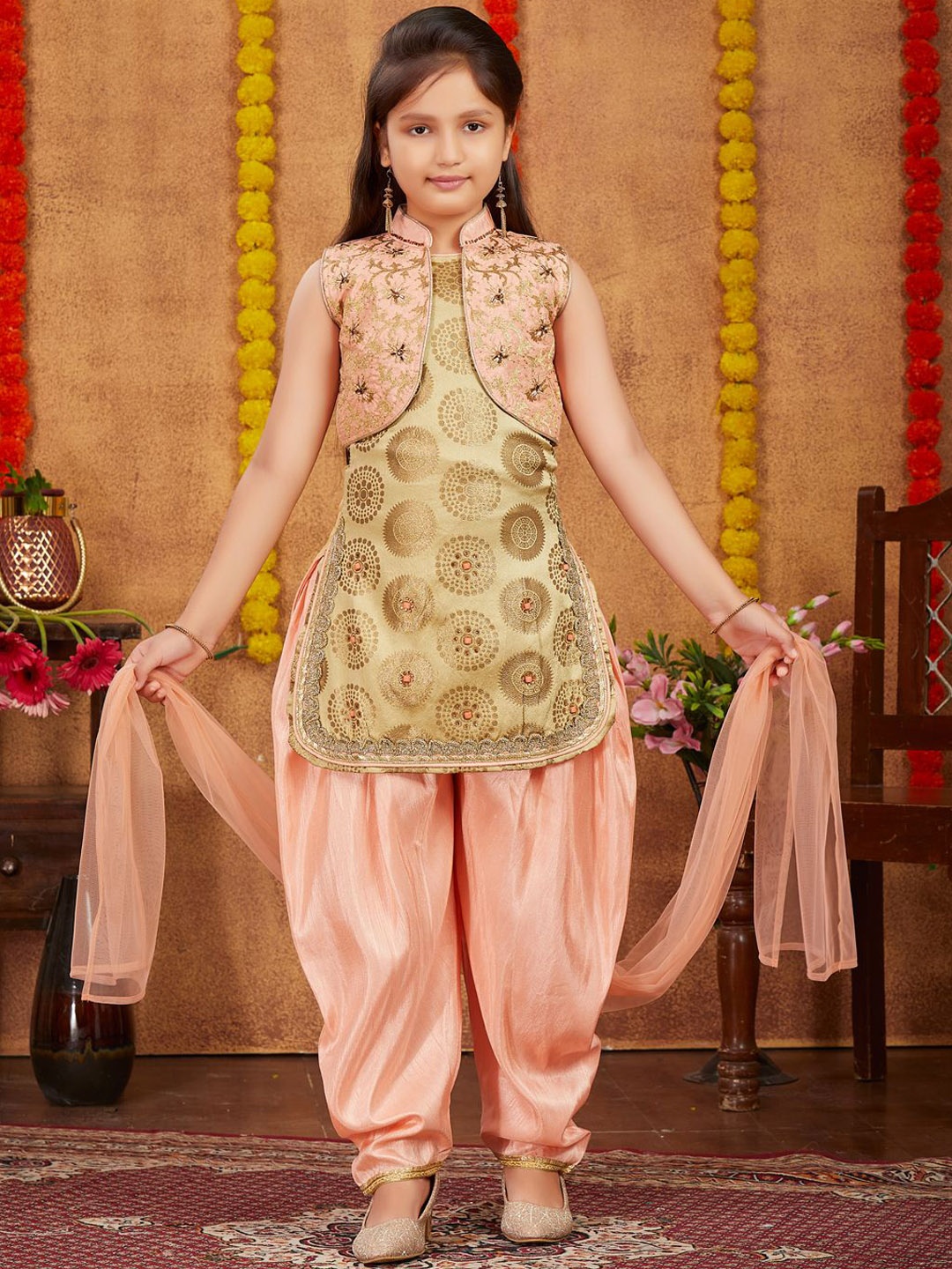 

BAESD Girls Ethnic Motifs Woven Design Kurta with Patiala & Dupatta, Beige