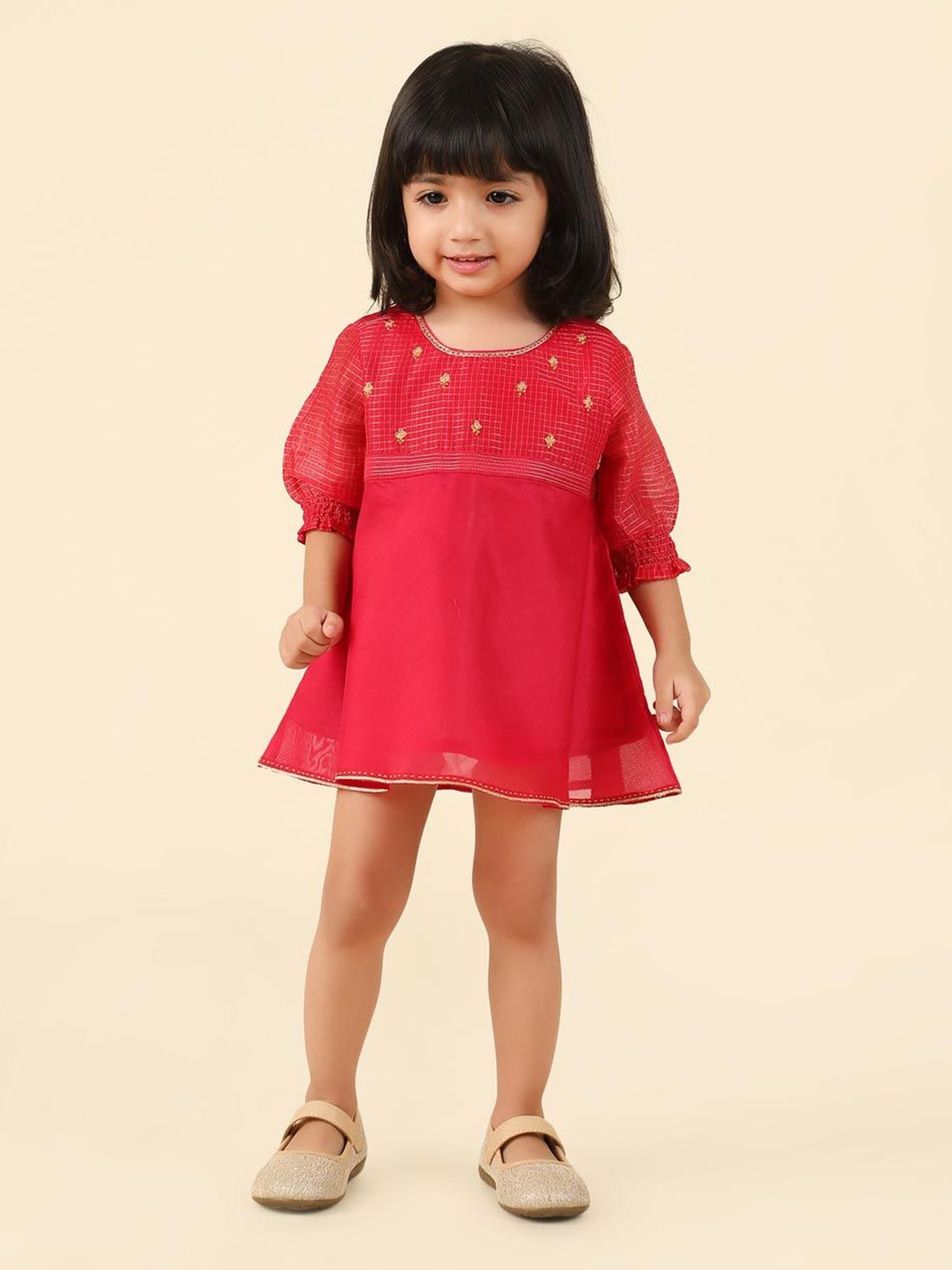 

Fabindia Girls Self Design Fit & Flare Puff Sleeves Dress, Pink