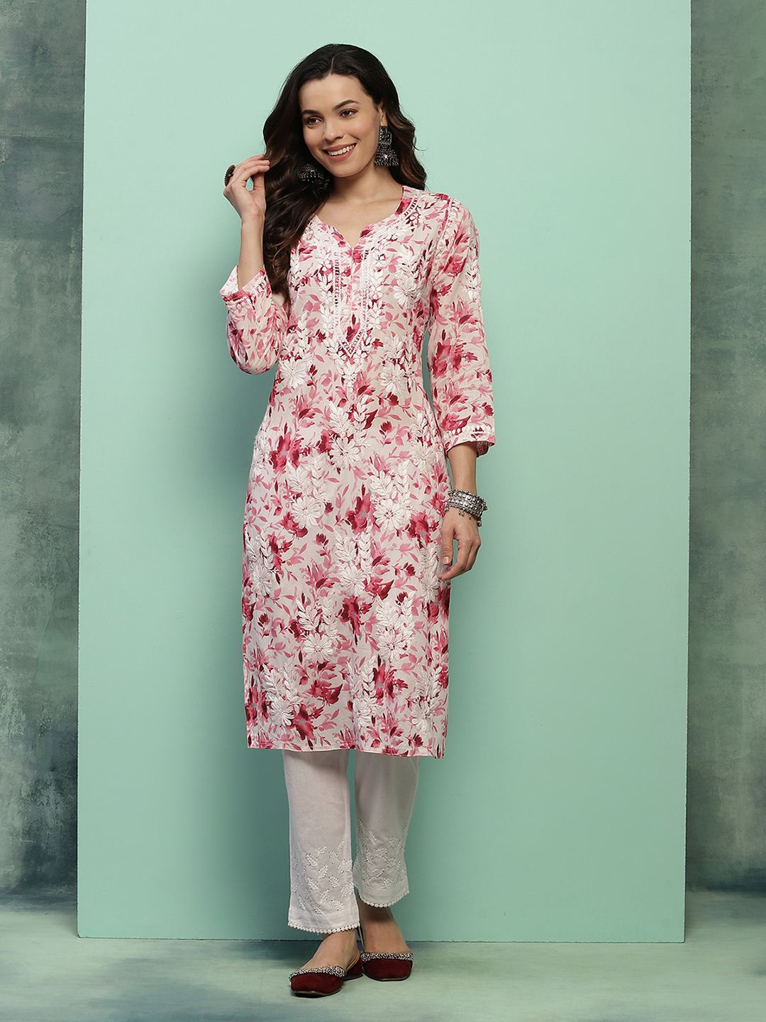

House of Chikankari Floral Printed Thread Work Cotton Straight Kurta, Pink