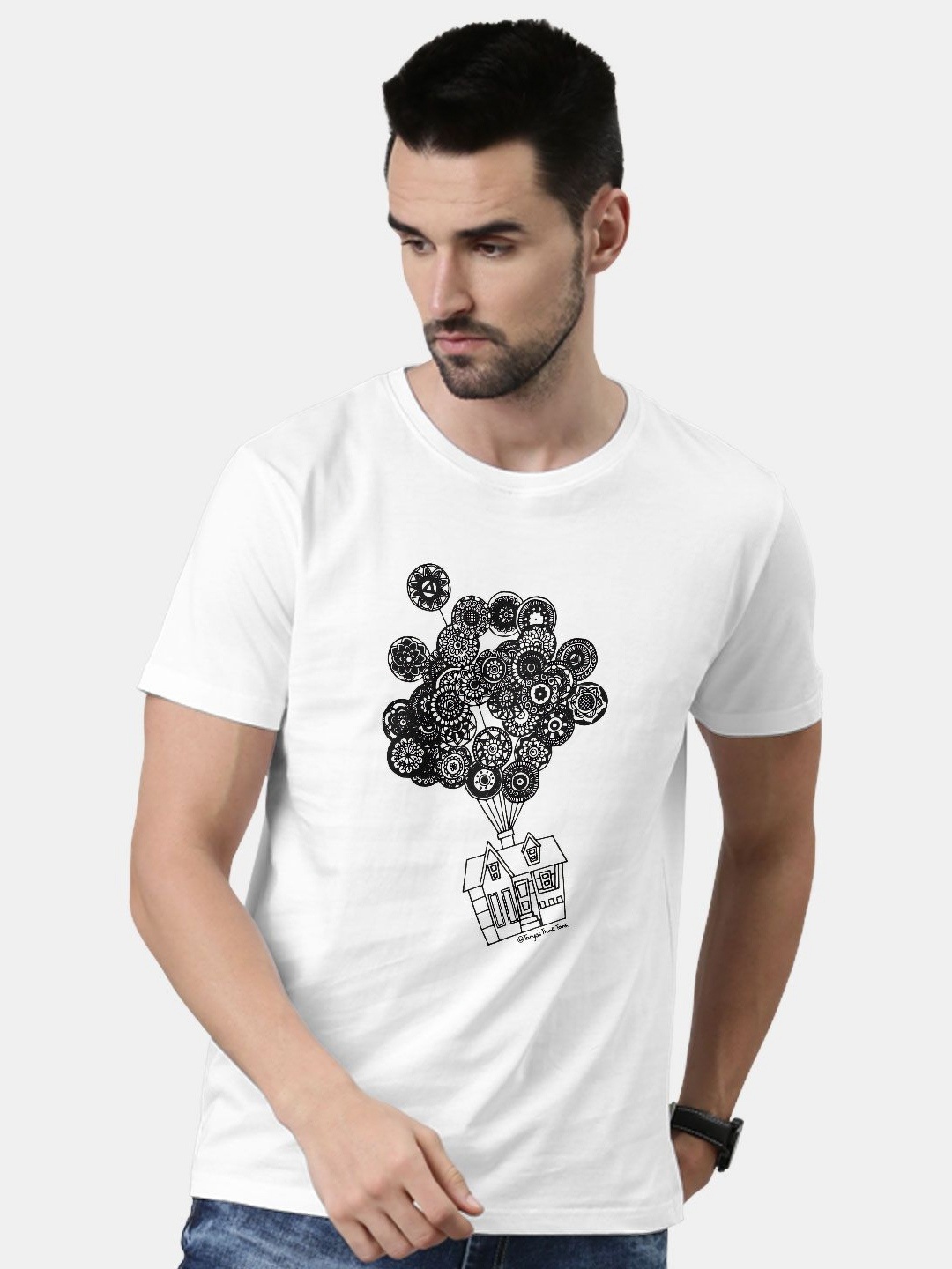 

macmerise Men Printed Applique T-shirt, White
