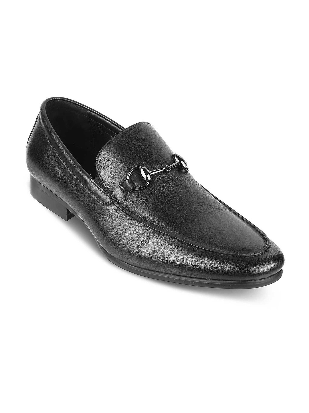

Tresmode Men Textured Leather Loafers, Black