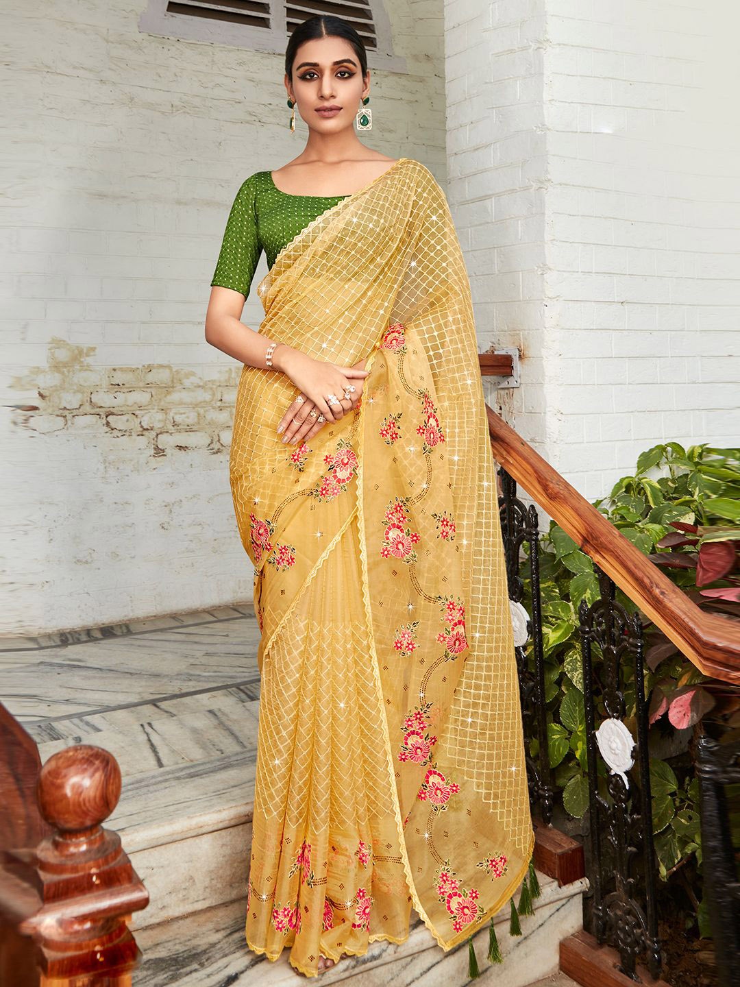 

ALAGINI Ethnic Motifs Beads and Stones Embroidered Organza Saree, Beige
