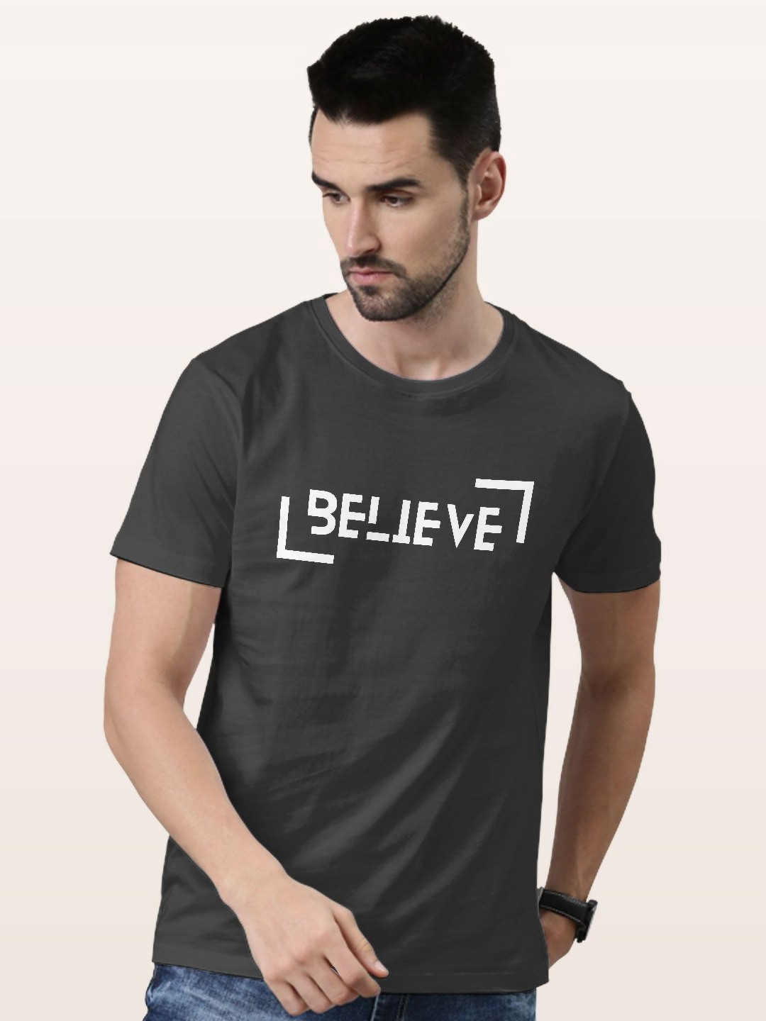 

macmerise Men Typography Printed Applique T-shirt, Grey