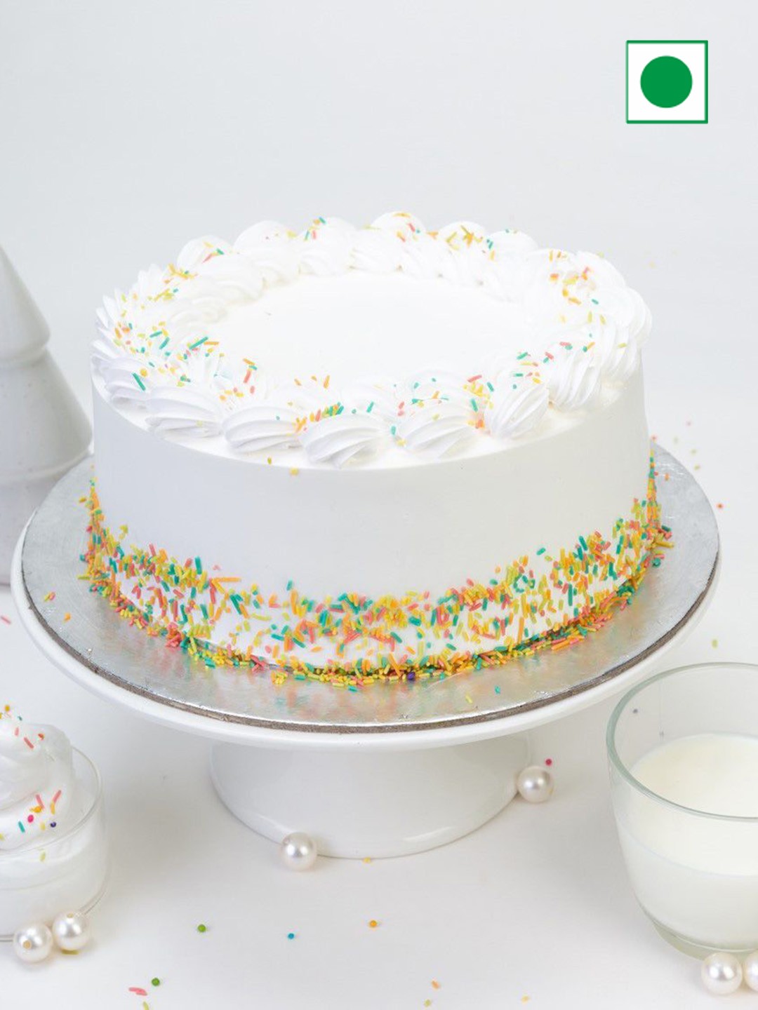 

IGP Butterscotch Flavour Eggless Round Cake- 1Kg, White