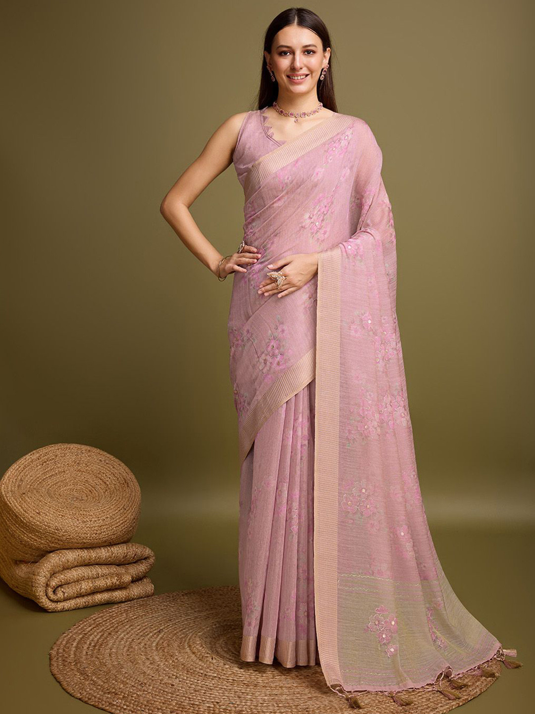 

Ishin Floral Printed Tissue Saree, Pink