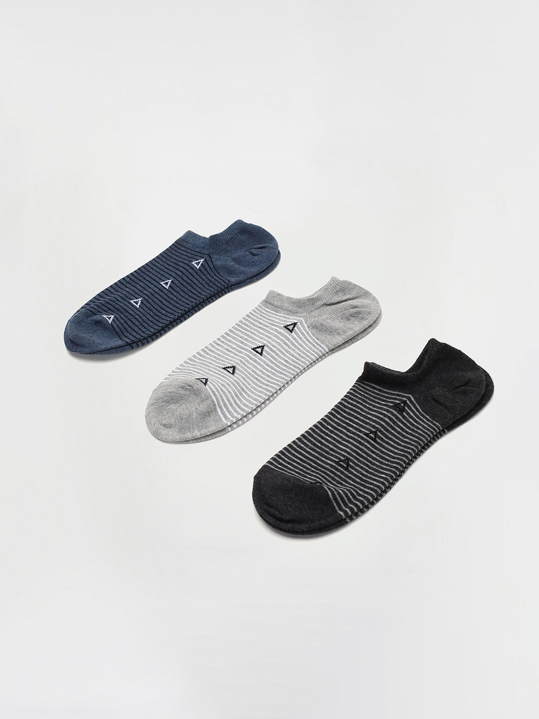 

max Pack of 3 Shoe Line Socks, Grey