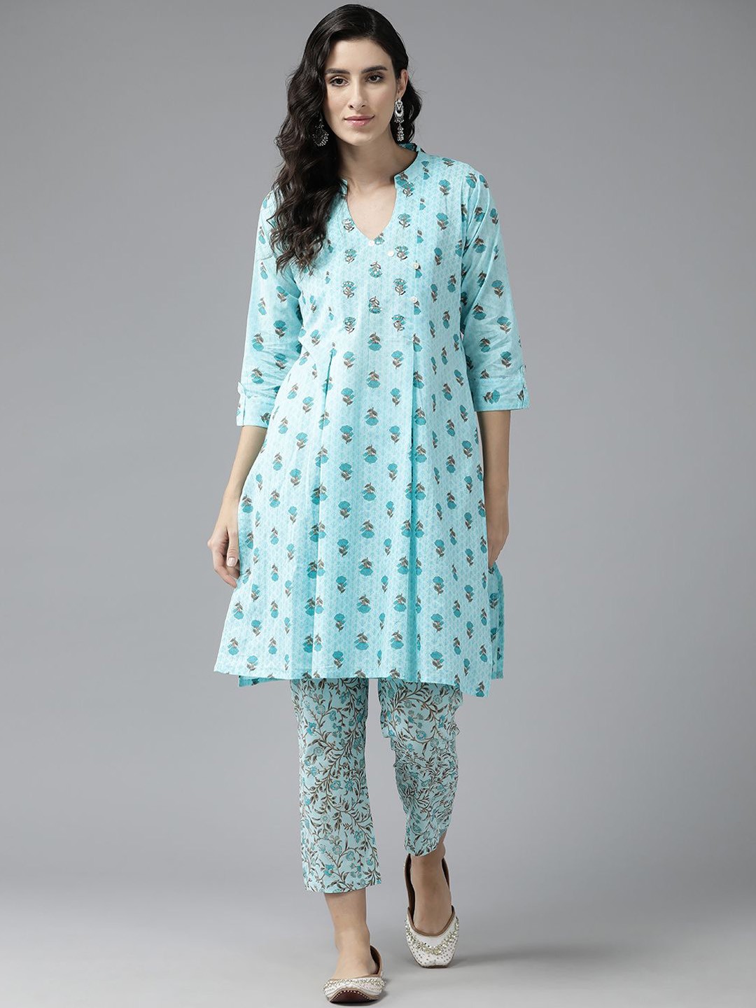 

BAESD Women Floral Printed Regular Sequinned Pure Cotton Kurta with Trousers, Turquoise blue