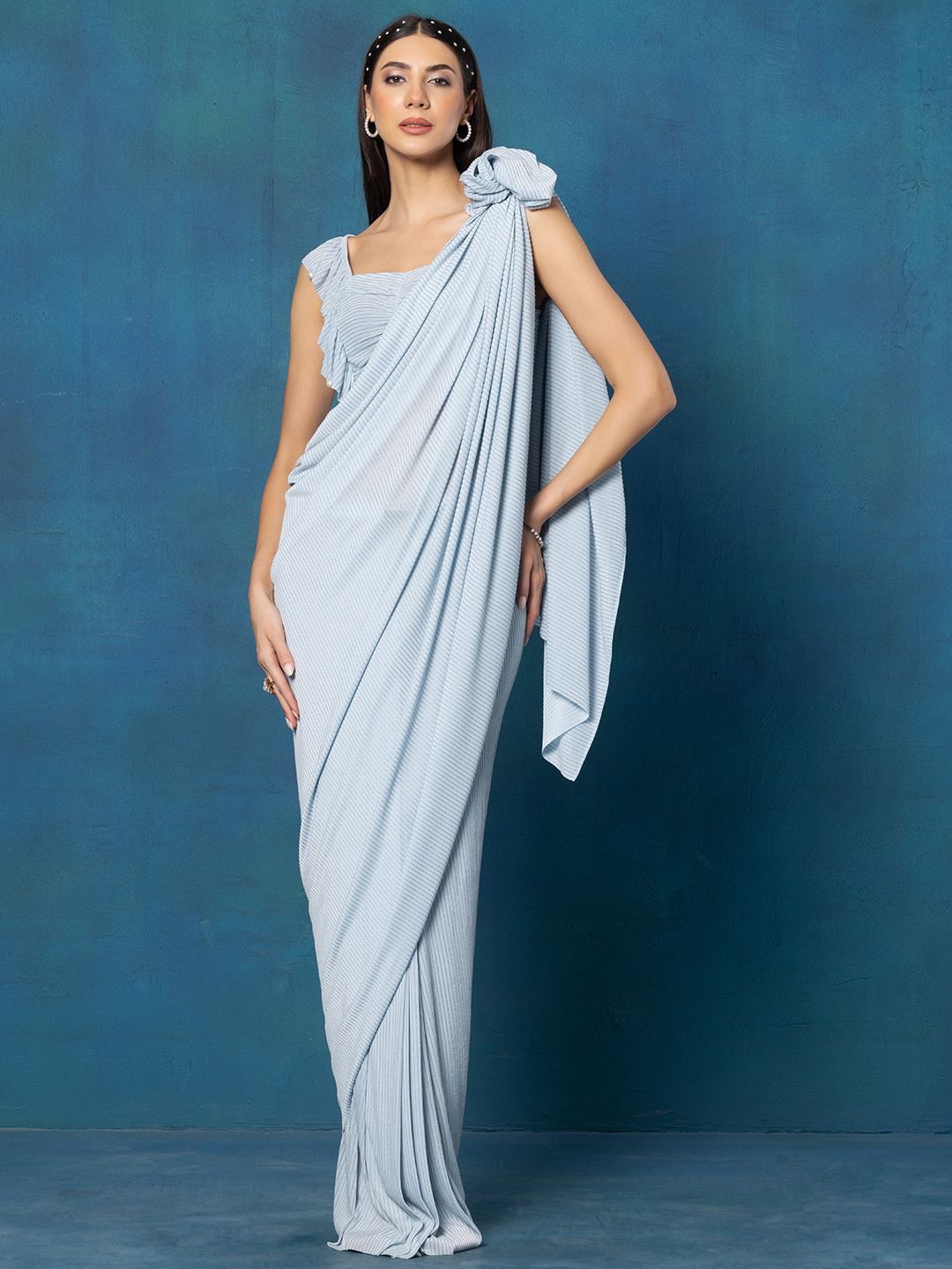 

Rang by Indya Striped Ready to Wear Saree with Matching Blouse, Blue