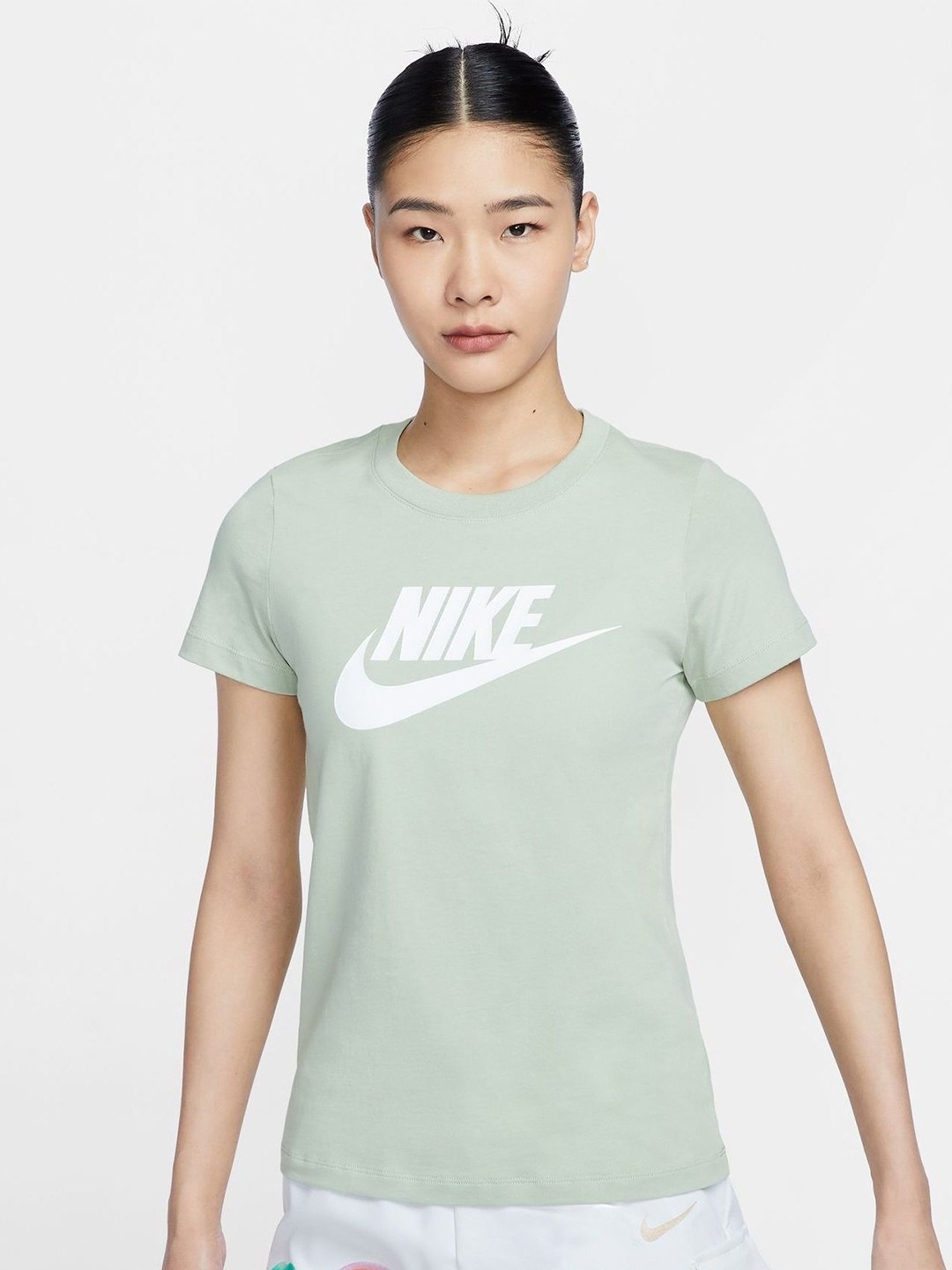 

Nike Sportswear Essentials Women's Logo T-Shirt, Green