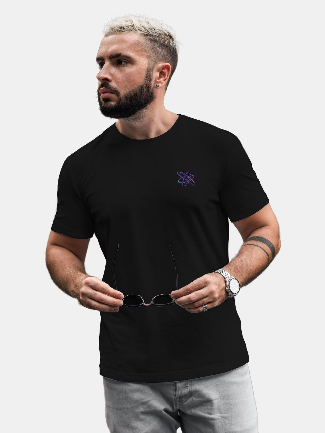 

macmerise Men Pockets T-shirt, Black