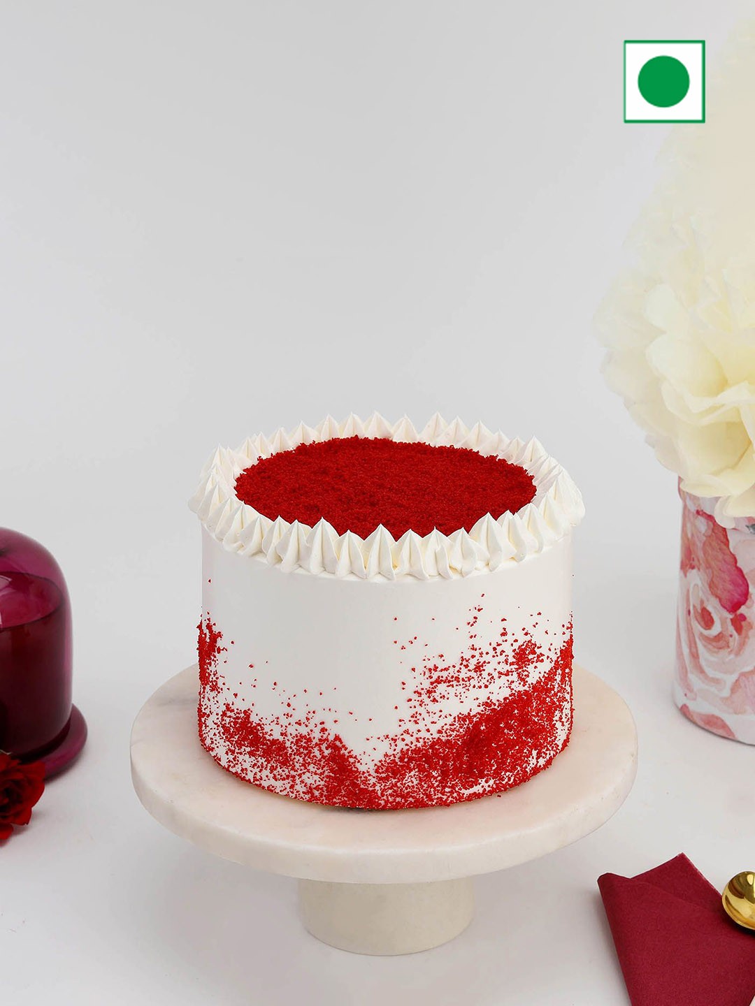 

IGP Red Velvet Flavour Eggless Round Cake -600gm