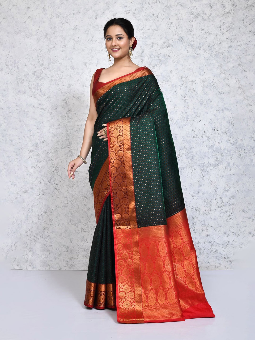 

SPRISH Woven Design Zari Pure Silk Saree, Green