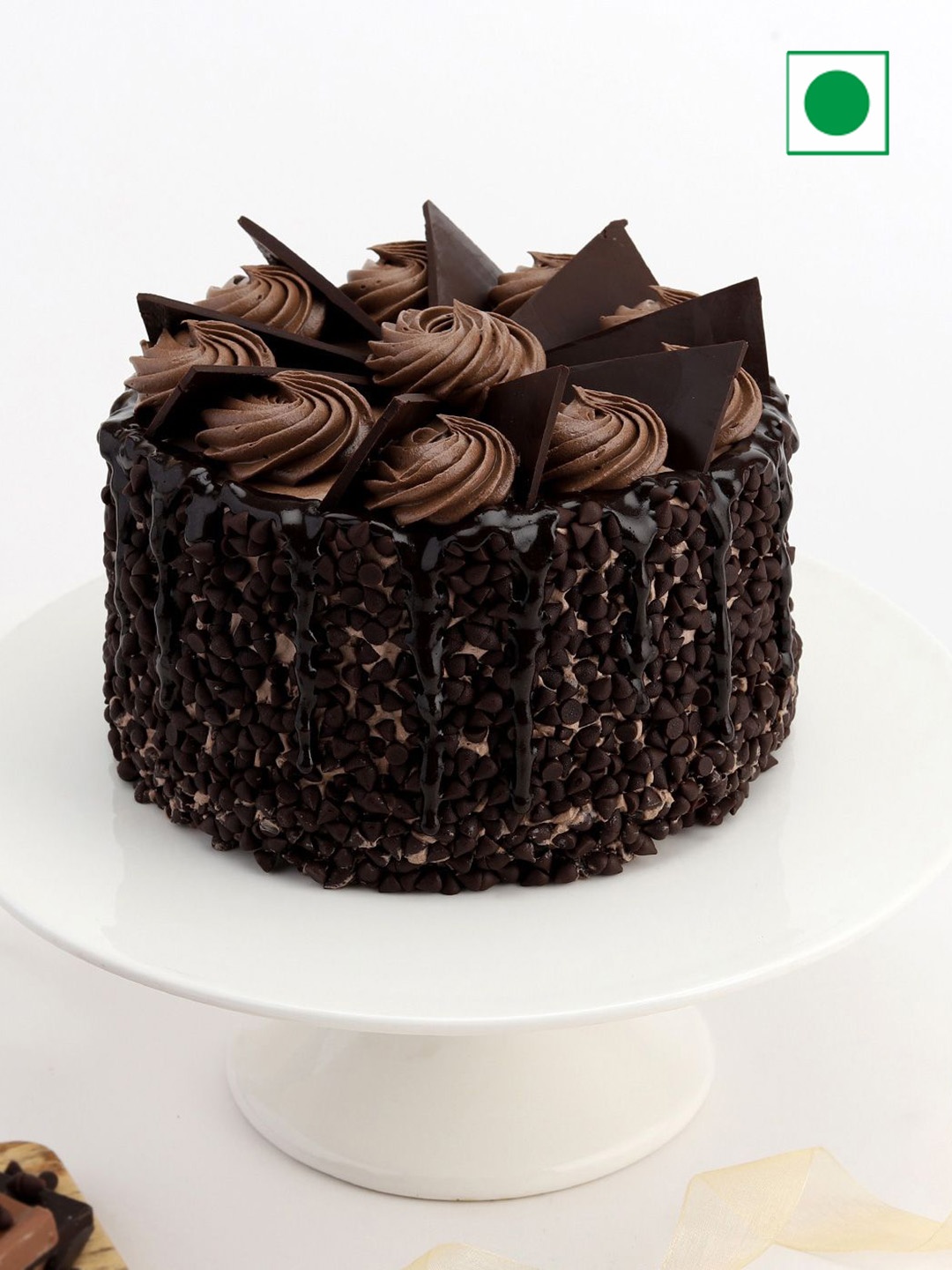

IGP Chocolate Flavor Round Cake- 600gms, Brown