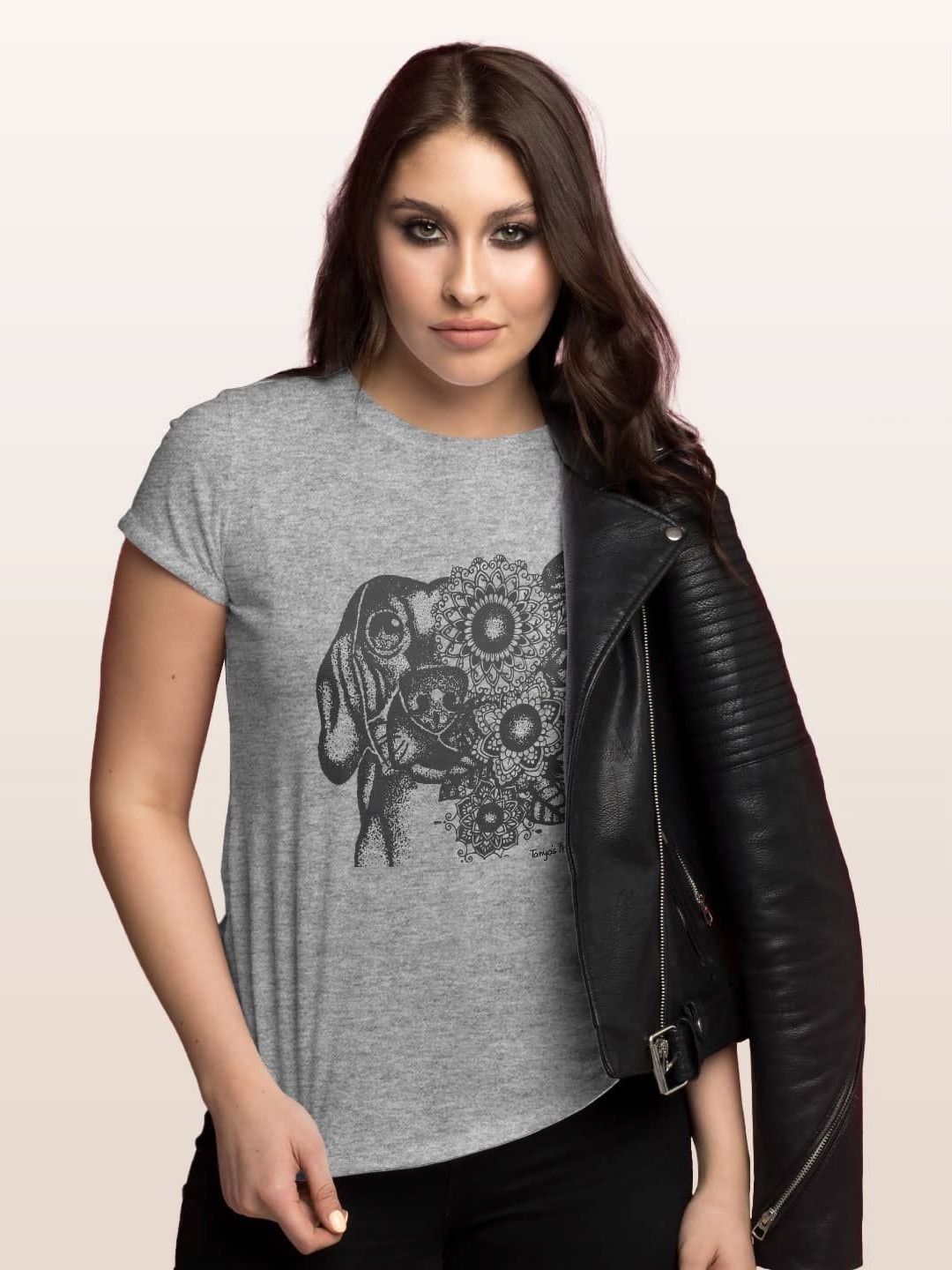 

macmerise Women Printed V-Neck T-shirt, Grey