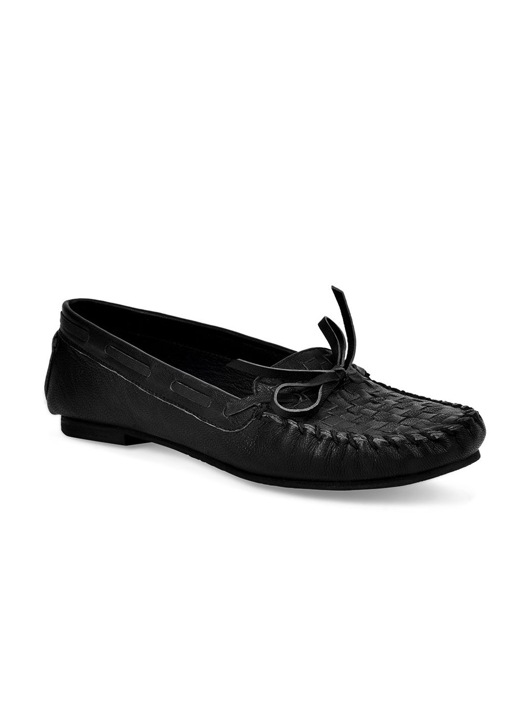 

Eske Women Textured Leather Loafers, Black