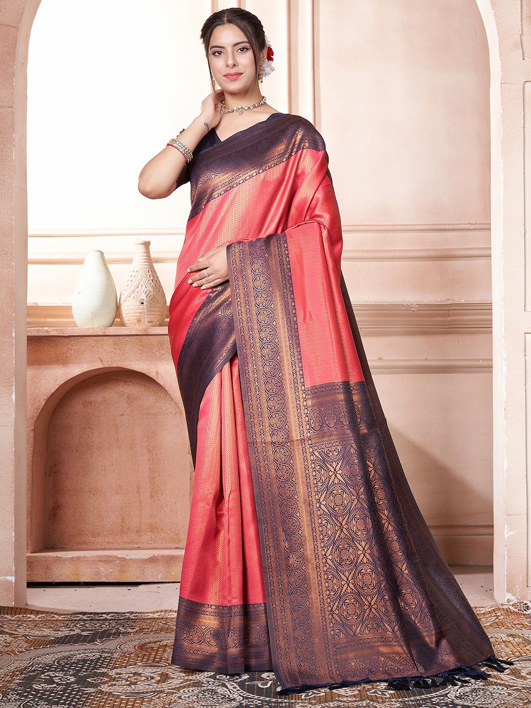

Anouk Woven Design Zari Kanjeevaram Saree, Pink