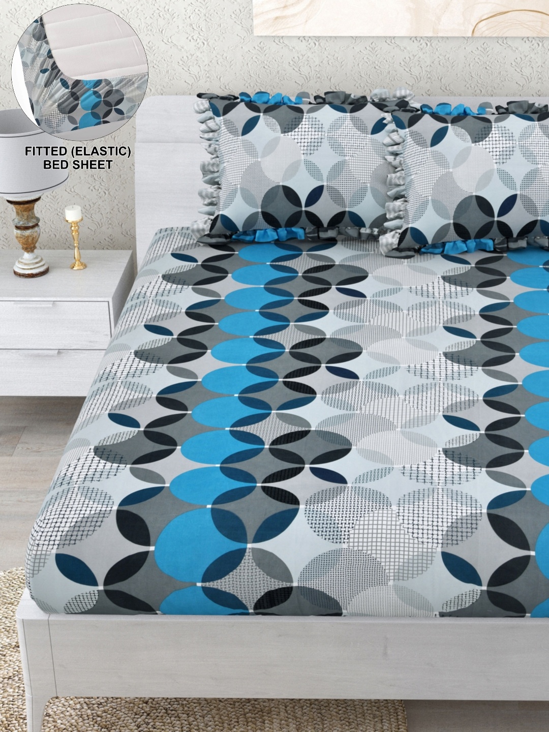 

DREAM WEAVERZ Grey Geometric Printed Fitted 260 TC Double King Bedsheet & 2 Pillow Covers