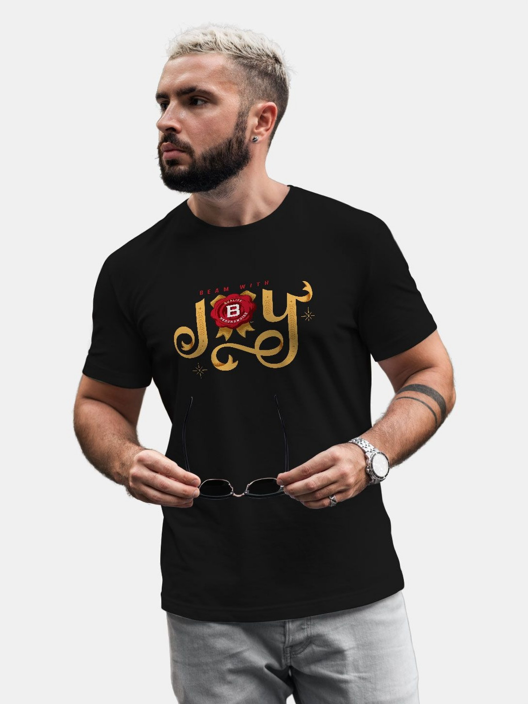

macmerise Men Typography Printed Applique T-shirt, Black