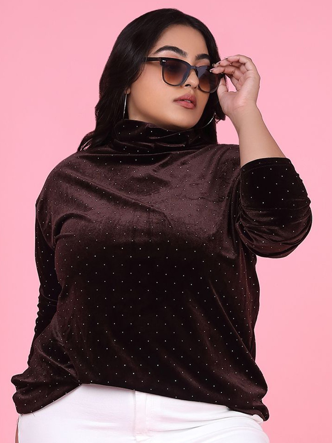 

SHOWOFF Studded Velvet Top, Brown