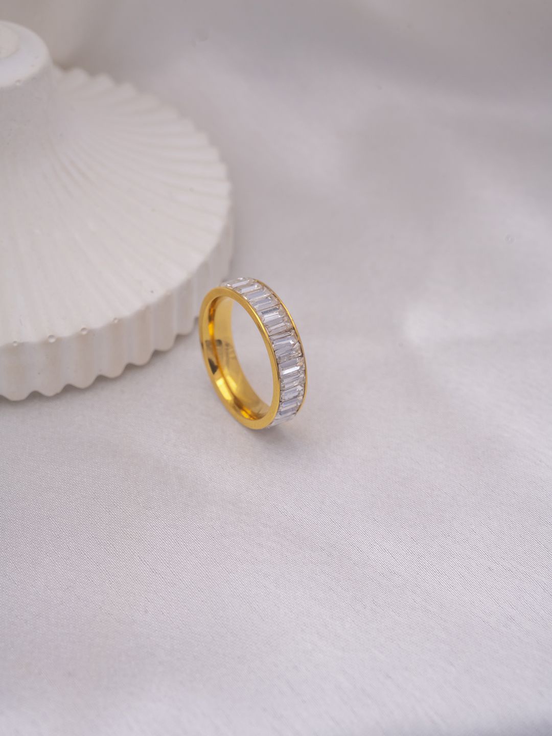 

Perfectly Average Women 18 K Gold Plated Jewellery CZ Baguette Finger Ring