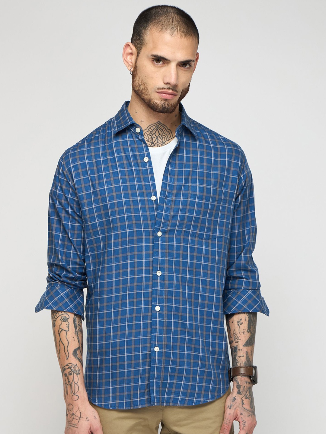 

Red Flame Men Cotton Slim Fit Opaque Checked Casual Shirt, Blue