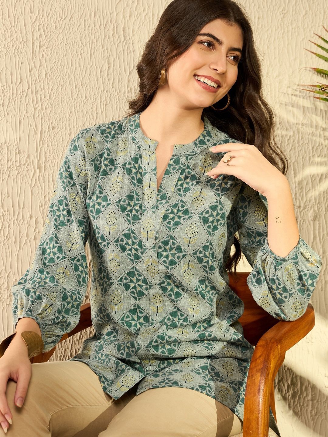 

AHIKA Floral Print Mandarin Collar Shirt Style Top, Grey