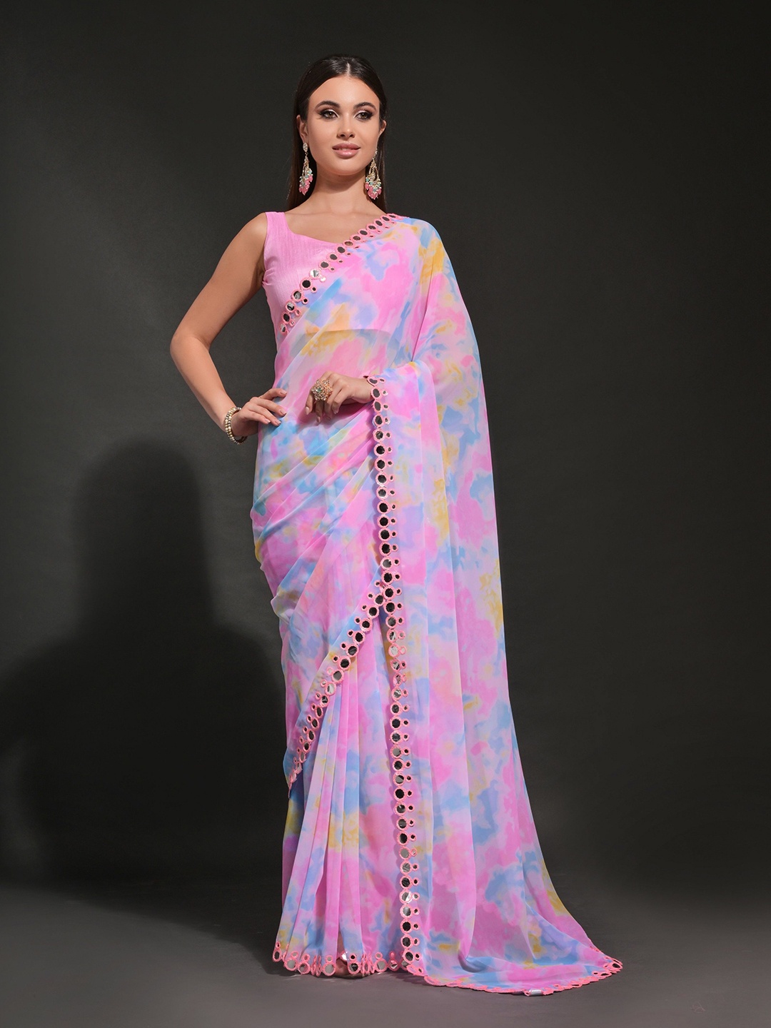 

QVAZOR Mirror Work Tie and Dye Pure Georgette Saree, Pink