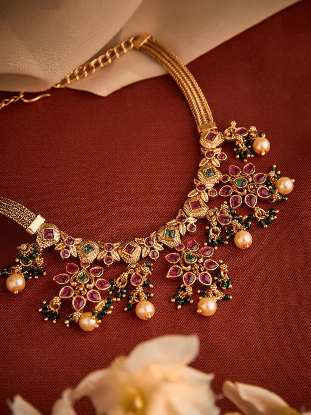 

Fabindia Artificial Stones and Beads Gold Plated Necklace