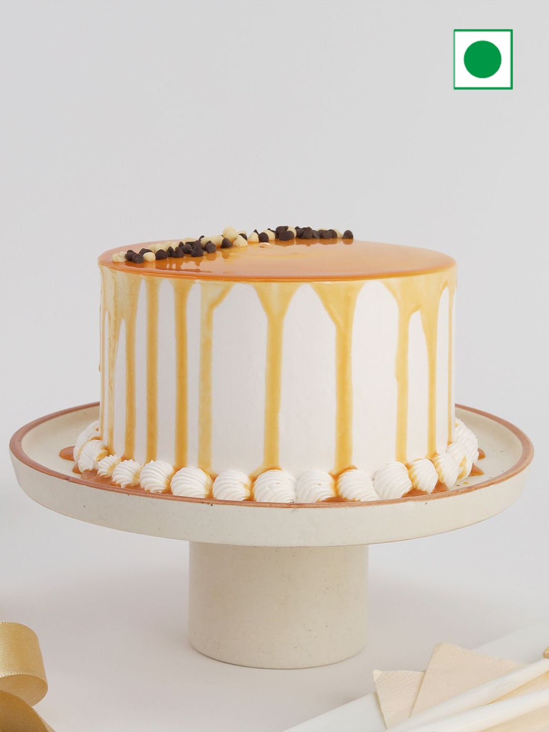 

IGP Butterscotch Flavour Eggless Round Cake- 1Kg, Yellow
