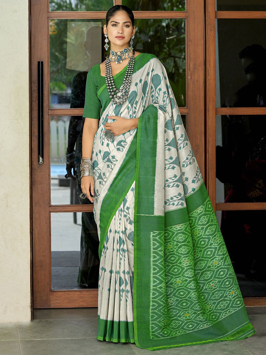 

Satrani Batik Ikat Saree, Green