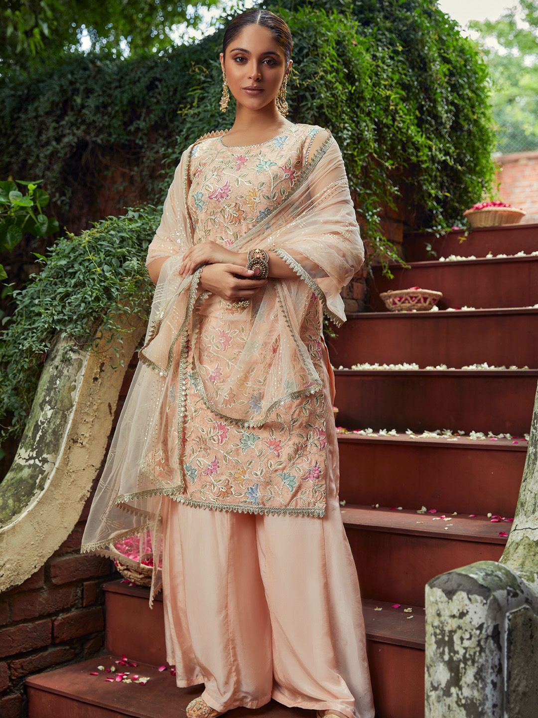 

WOMEN PLUS Floral Embroidered Regular Gotta Patti Straight Kurta With Sharara & Dupatta, Peach