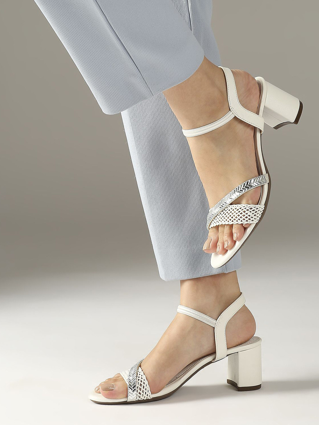 

Inc 5 Party Women Block Sandals with Laser Cuts, White