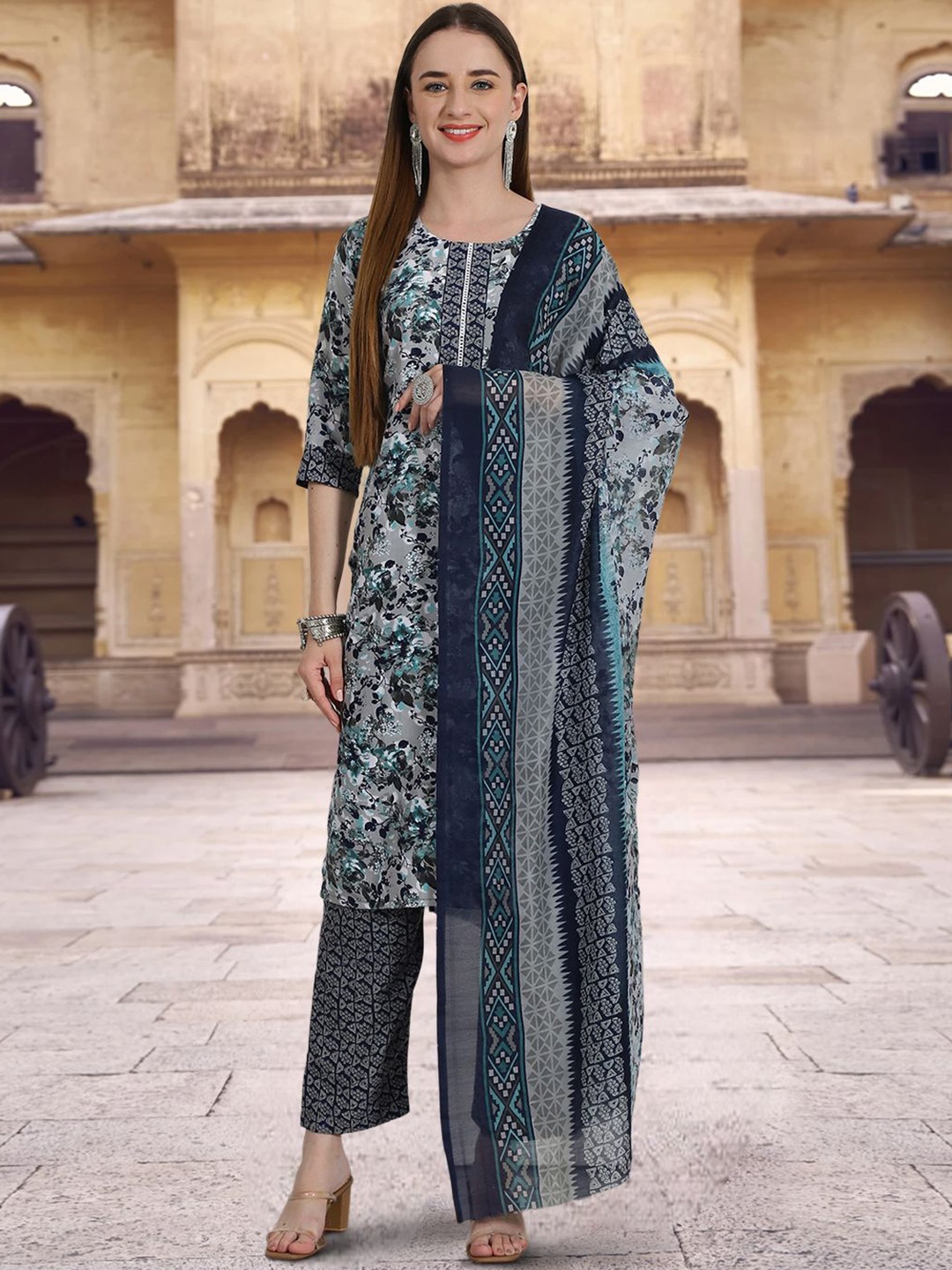 

7Threads Floral Printed Pure Cotton Kurta with Trousers & Dupatta, Navy blue