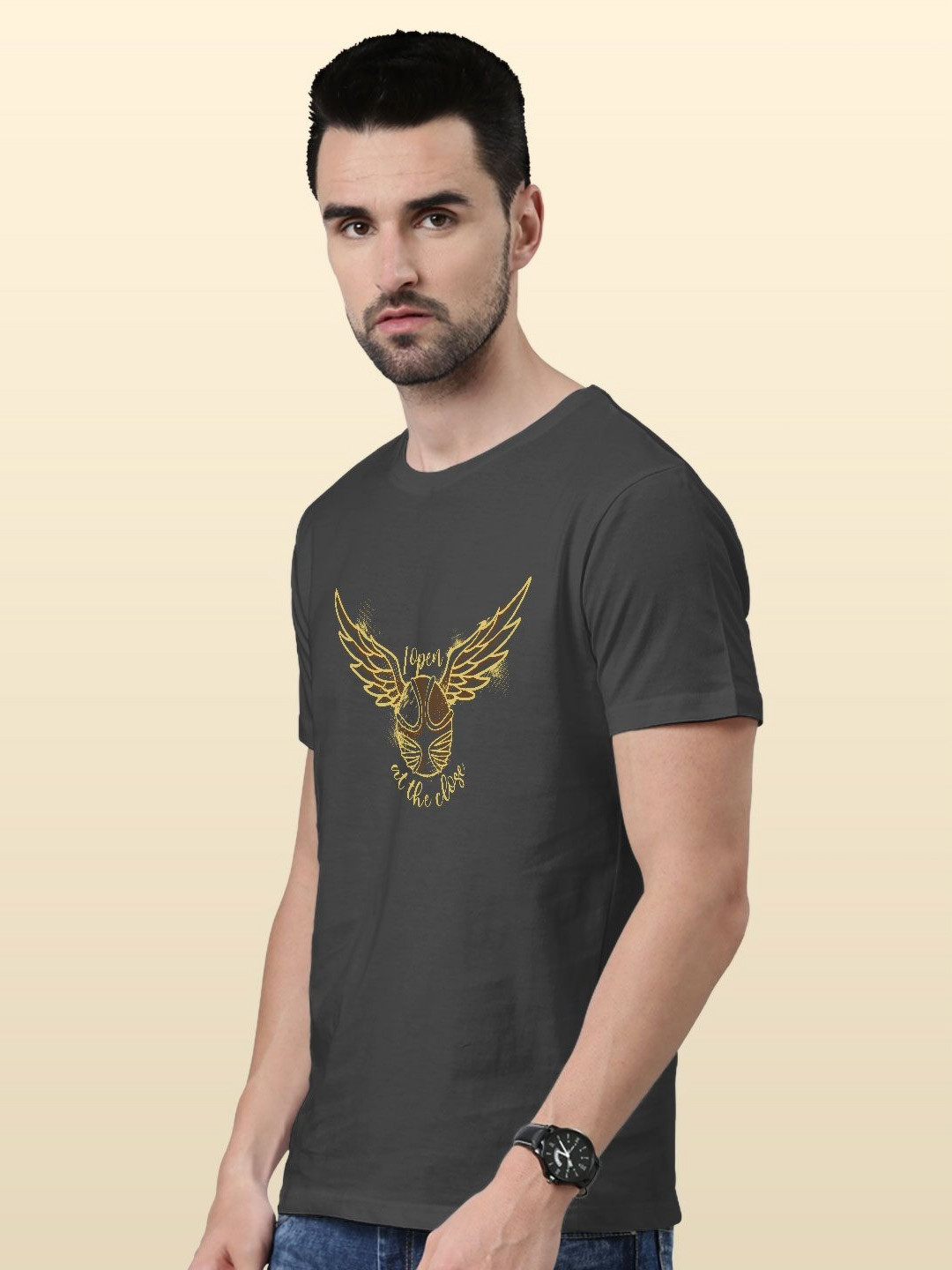 

macmerise Men Printed Raw Edge T-shirt, Grey