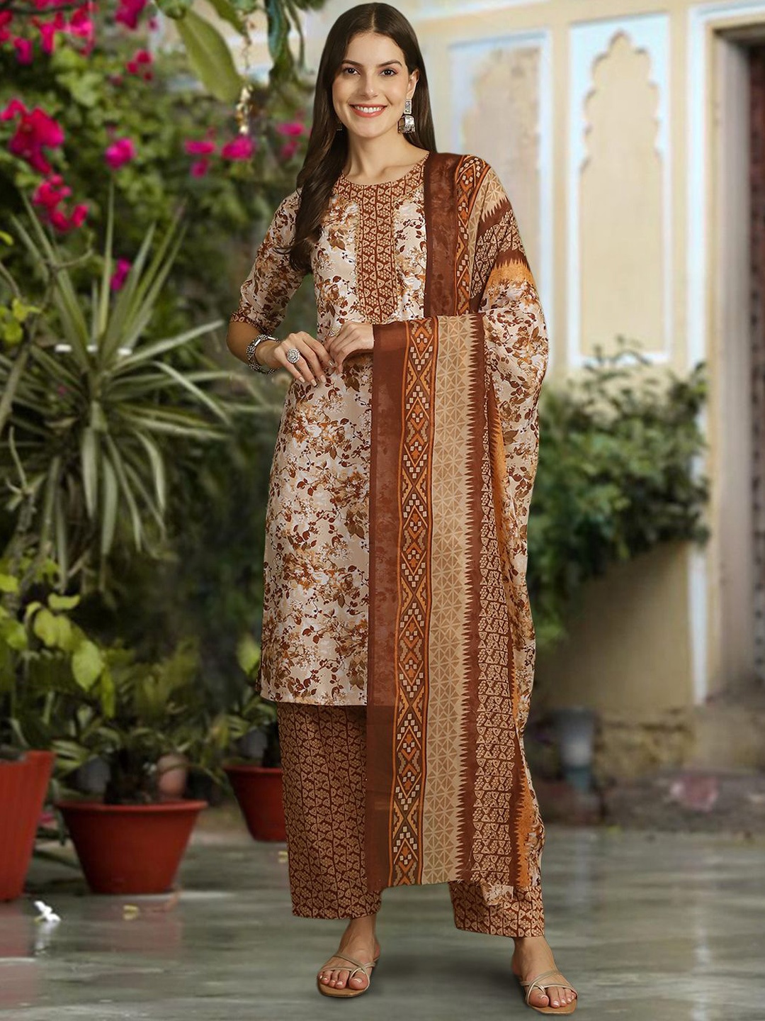 

7Threads Floral Printed Regular Pure Cotton Kurta with Trousers & Dupatta, Beige