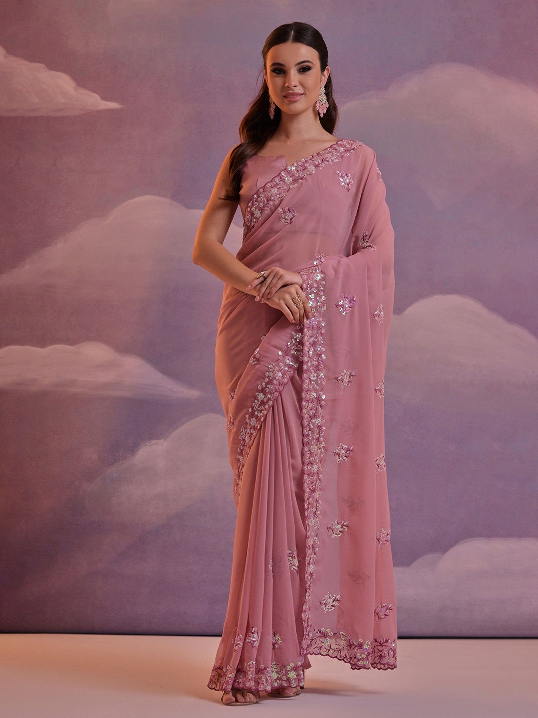 

QVAZOR Ethnic Motifs Sequinned Pure Georgette Saree, Mauve