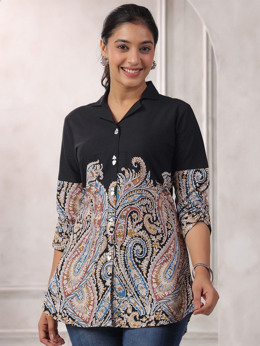 

Kaftanize Women Shirt Collar Printed Tunic, Black