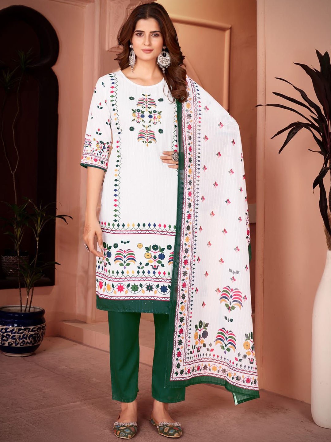 

Suha Floral Printed Straight Kurta & Palazzos With Dupatta, White