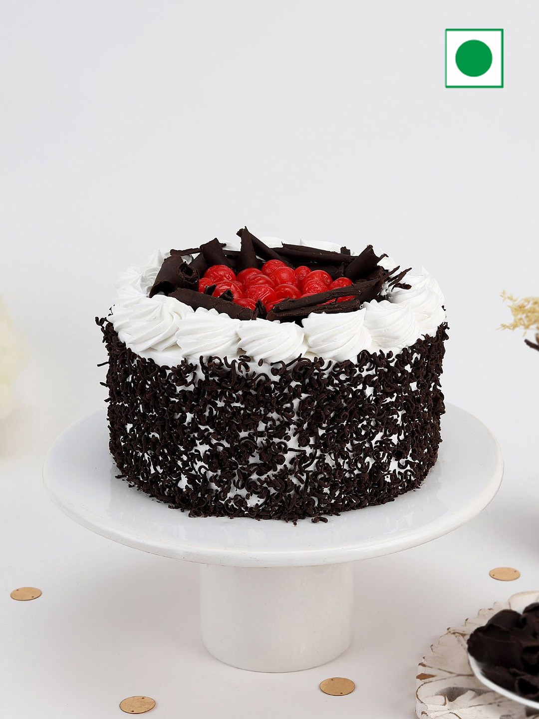 

IGP Delicious Black Forest Flavor Eggless Round Cake- 600 g