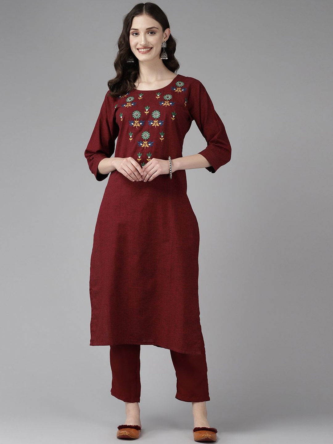 

BAESD Floral Embroidered Cotton Straight Kurta, Maroon