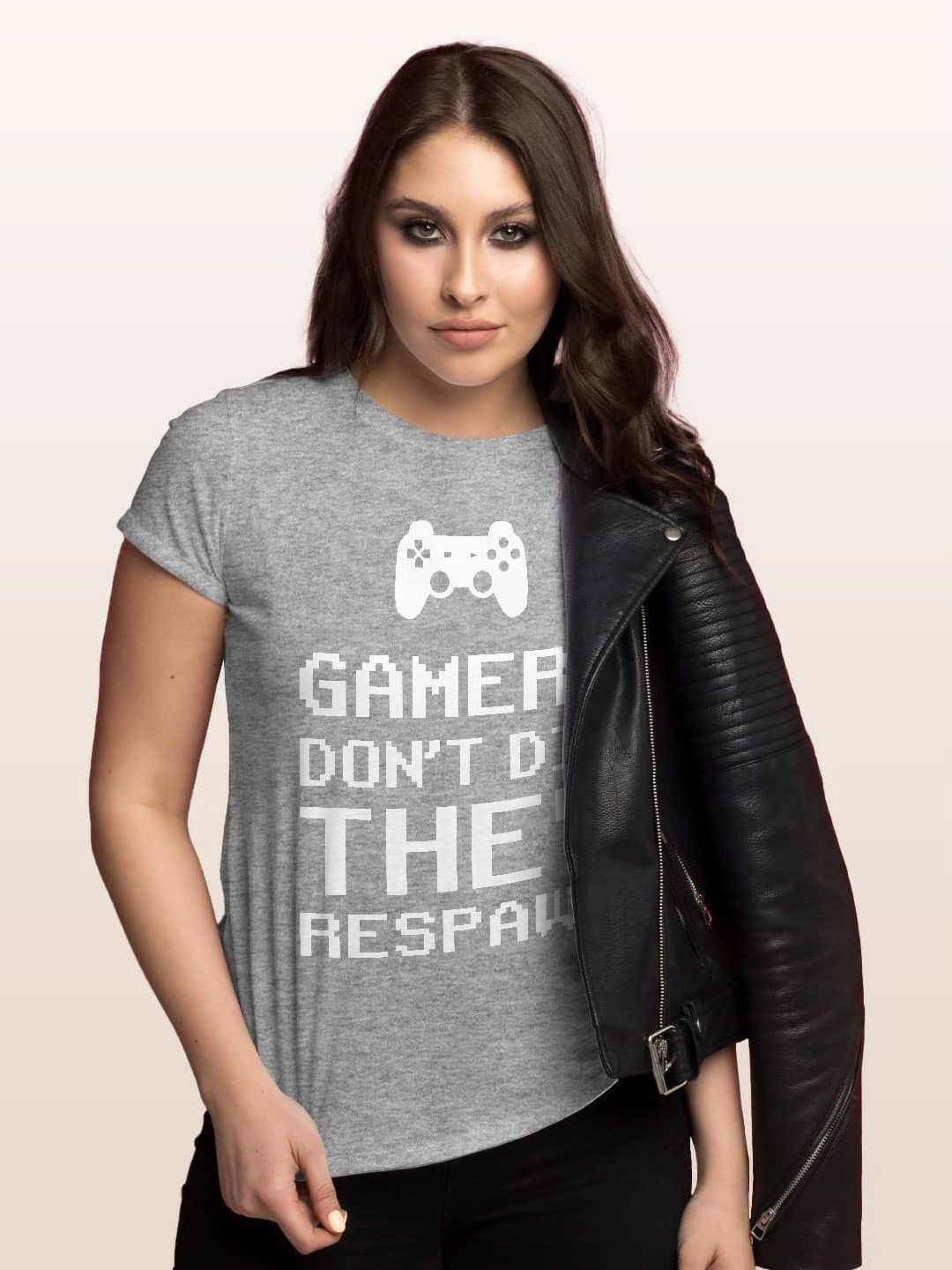 

macmerise Women Typography Printed V-Neck T-shirt, Grey
