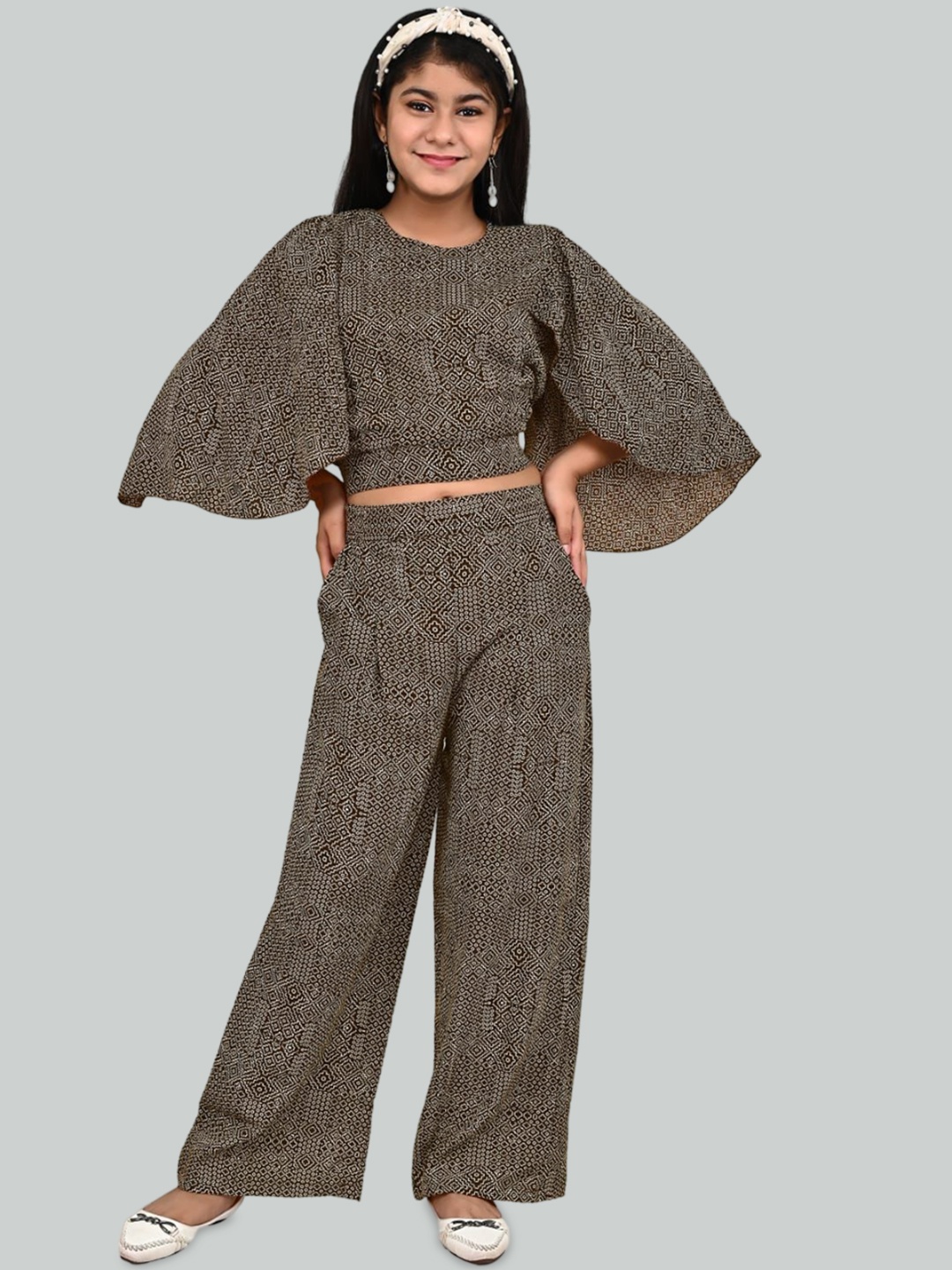 

FELLAMO Girls Printed Flared Sleeves Top With Palazzos, Brown