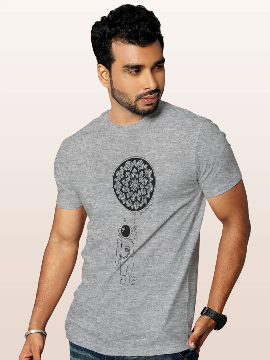 

macmerise Men Pockets T-shirt, Grey