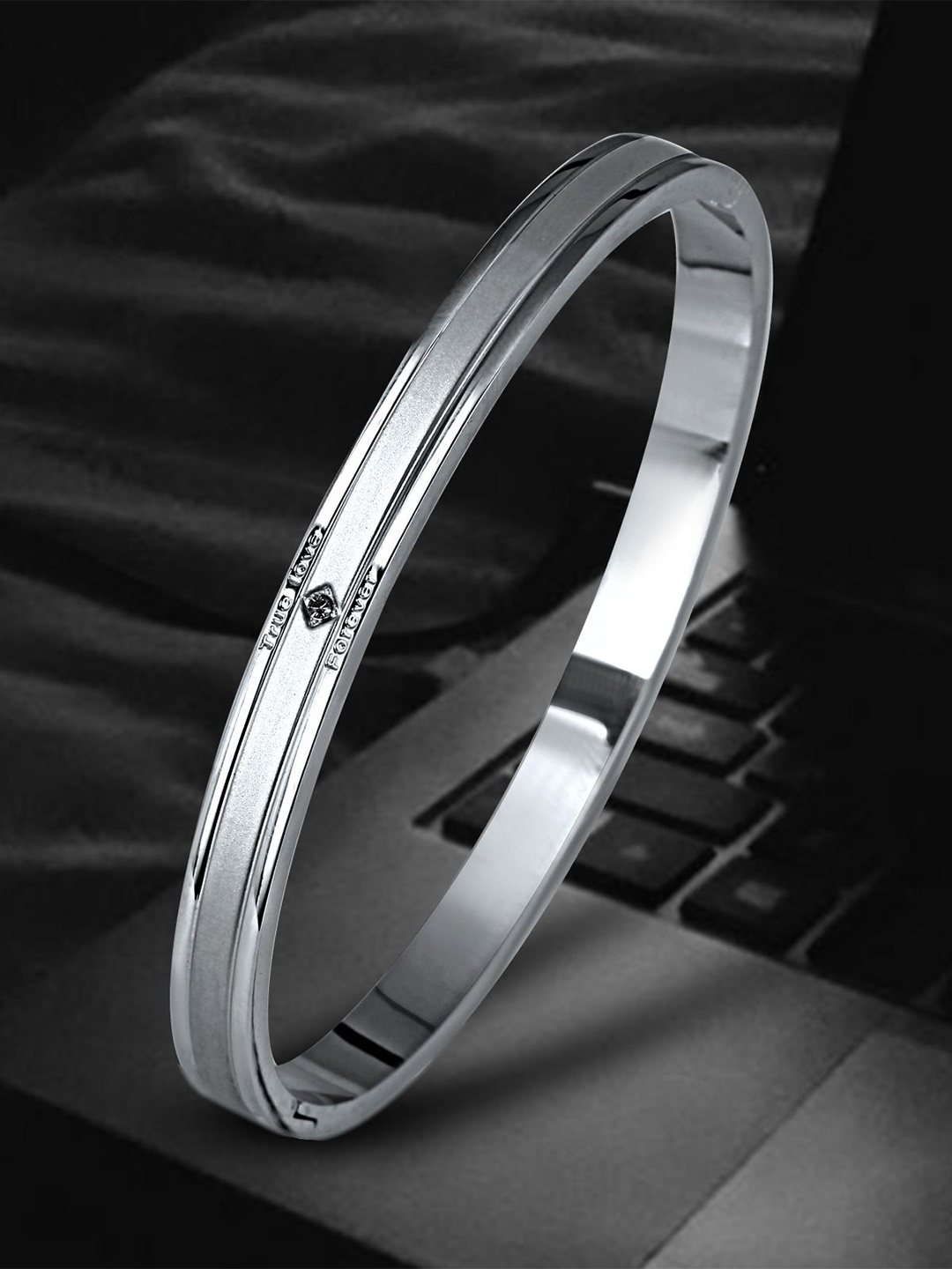 

MEENAZ Men Stainless Steel Silver-Plated American Diamond Kada Bracelet
