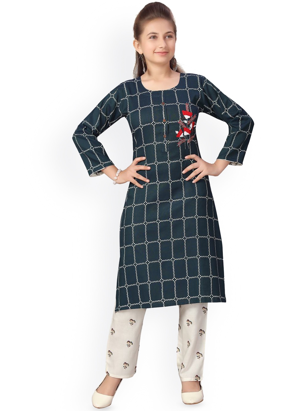 

BAESD Girls Checked Thread Work Pure Cotton Straight Kurta With Trouser, Blue