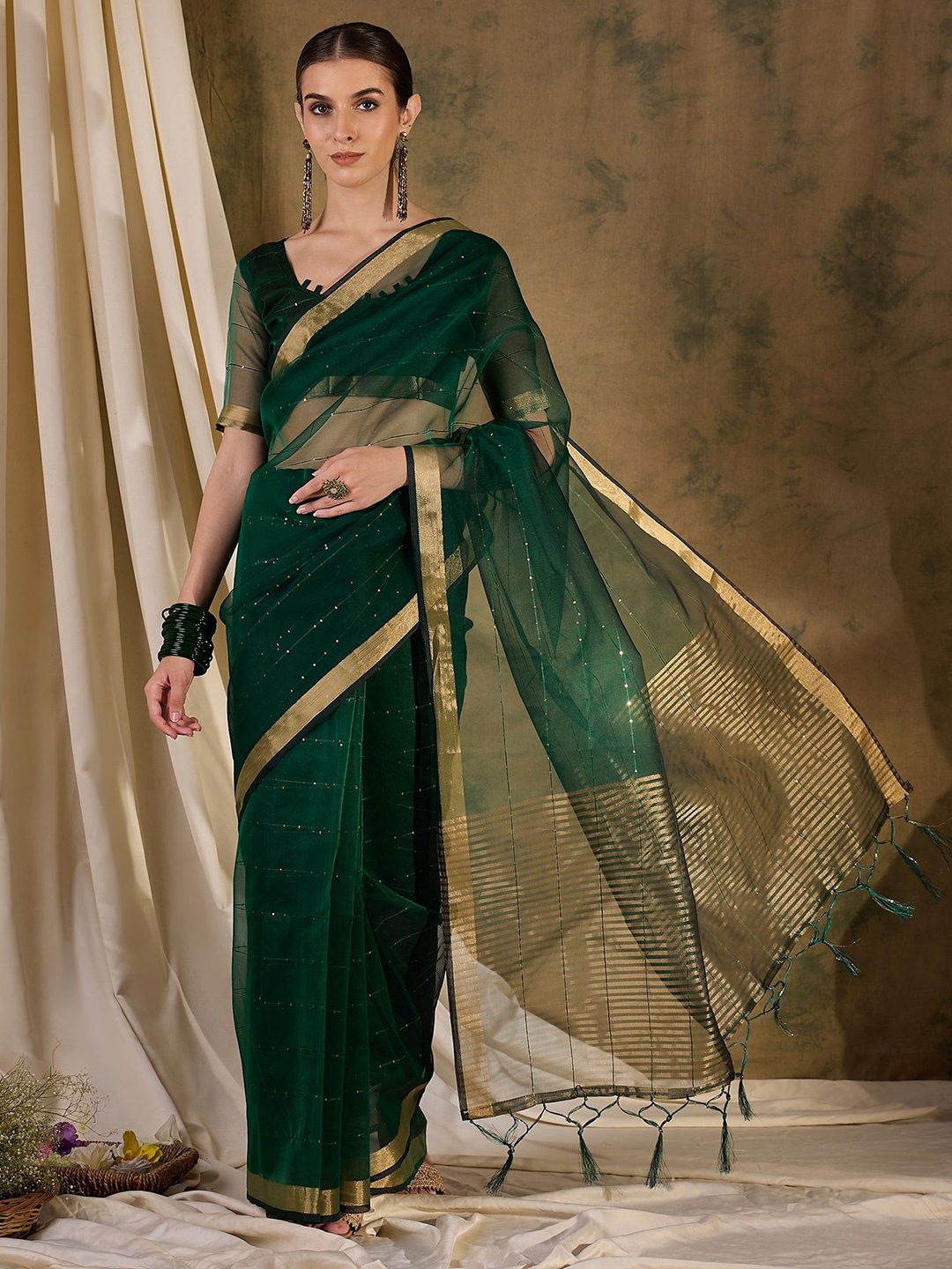 

VIRICA Striped Sequinned Organza Saree, Green