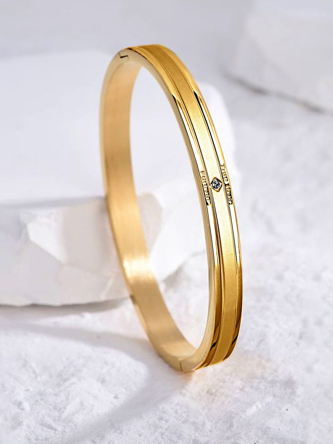 

MEENAZ Men Gold-Plated American Diamond Bangle-Style Bracelet