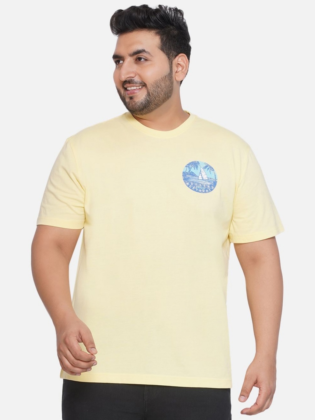 

Santonio Men Drop-Shoulder Sleeves Applique T-shirt, Yellow